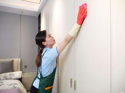 保潔、空調清洗上門服務、公司保潔、油煙機清洗、開荒保潔、擦玻璃、窗簾清洗